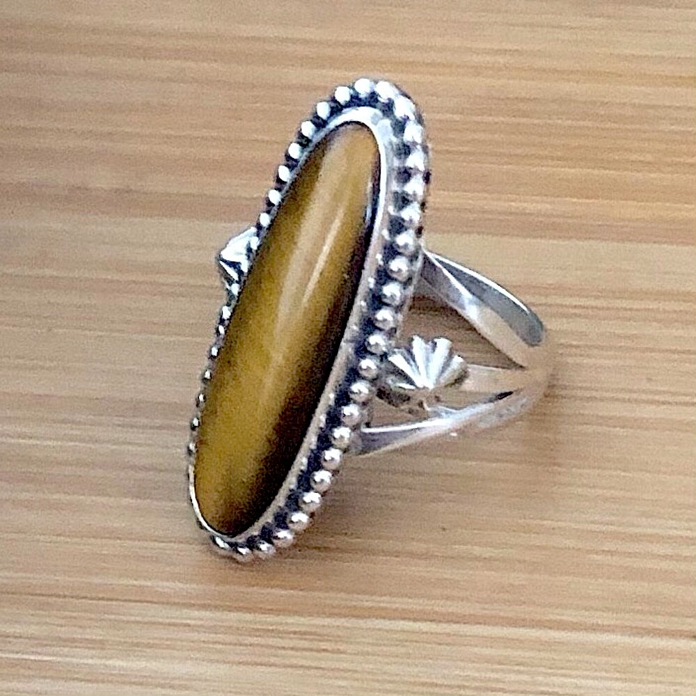$78 Navajo Running Bear Estate Ring Sterling Silver  Size 10 Marked RB Sterling